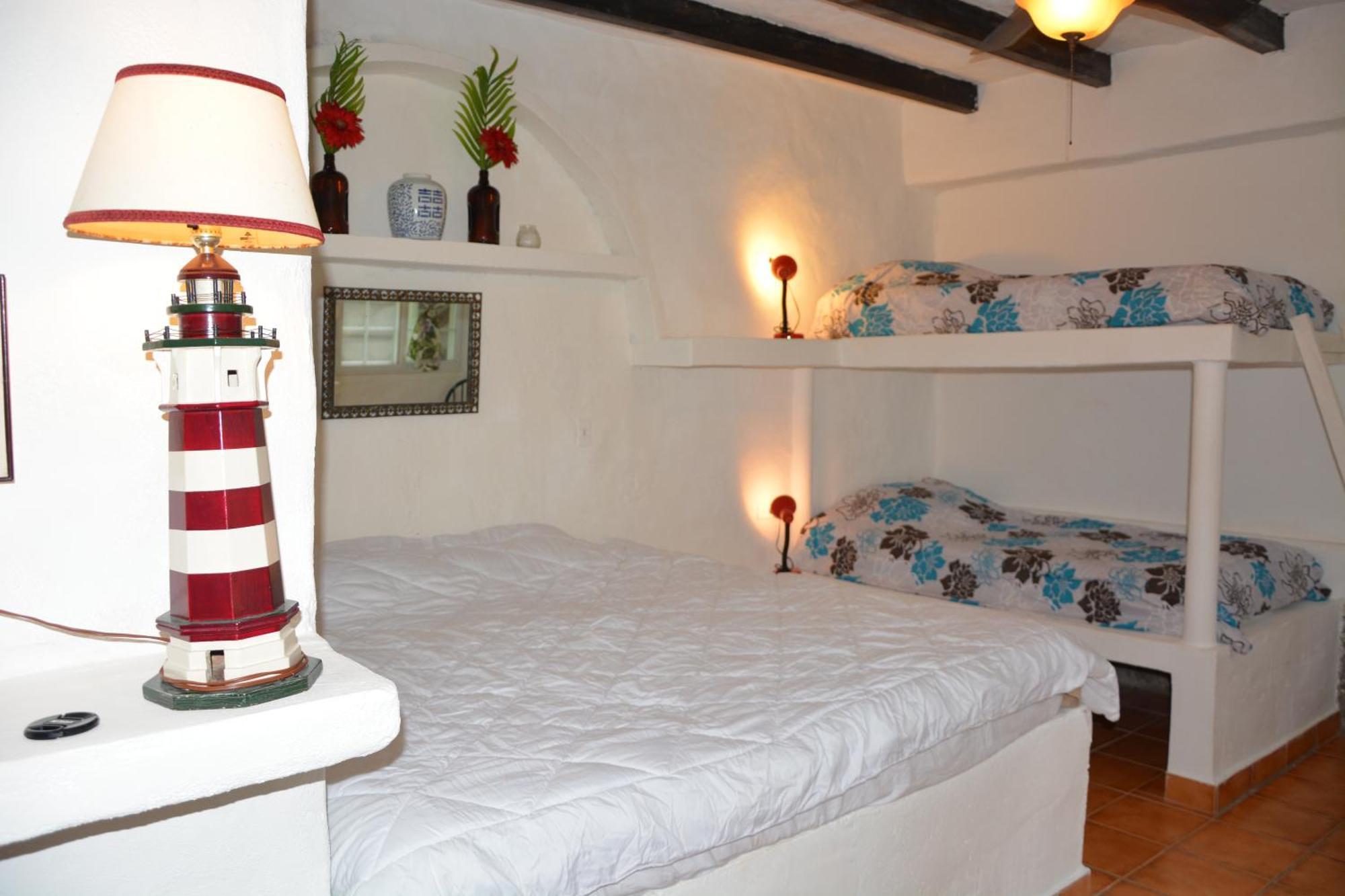 Oceanfront Bungalows - Paradise Rentals Santa Catalina Exteriör bild
